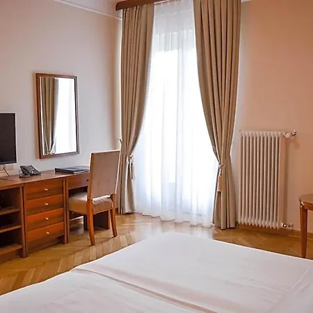 Vila Bled 4*